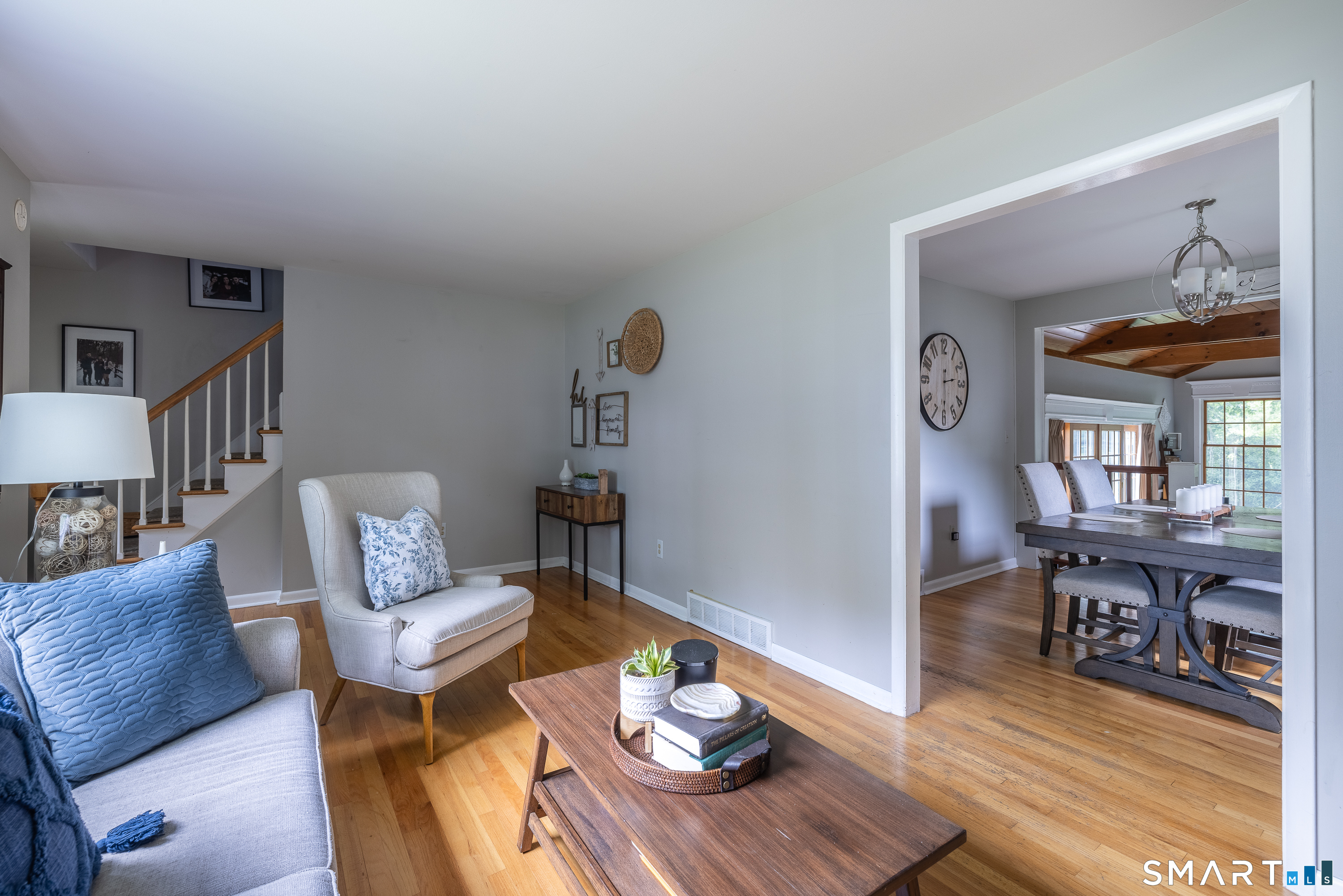 195 Luanne Road Stratford, CT 06614 - Photo 3 of 40