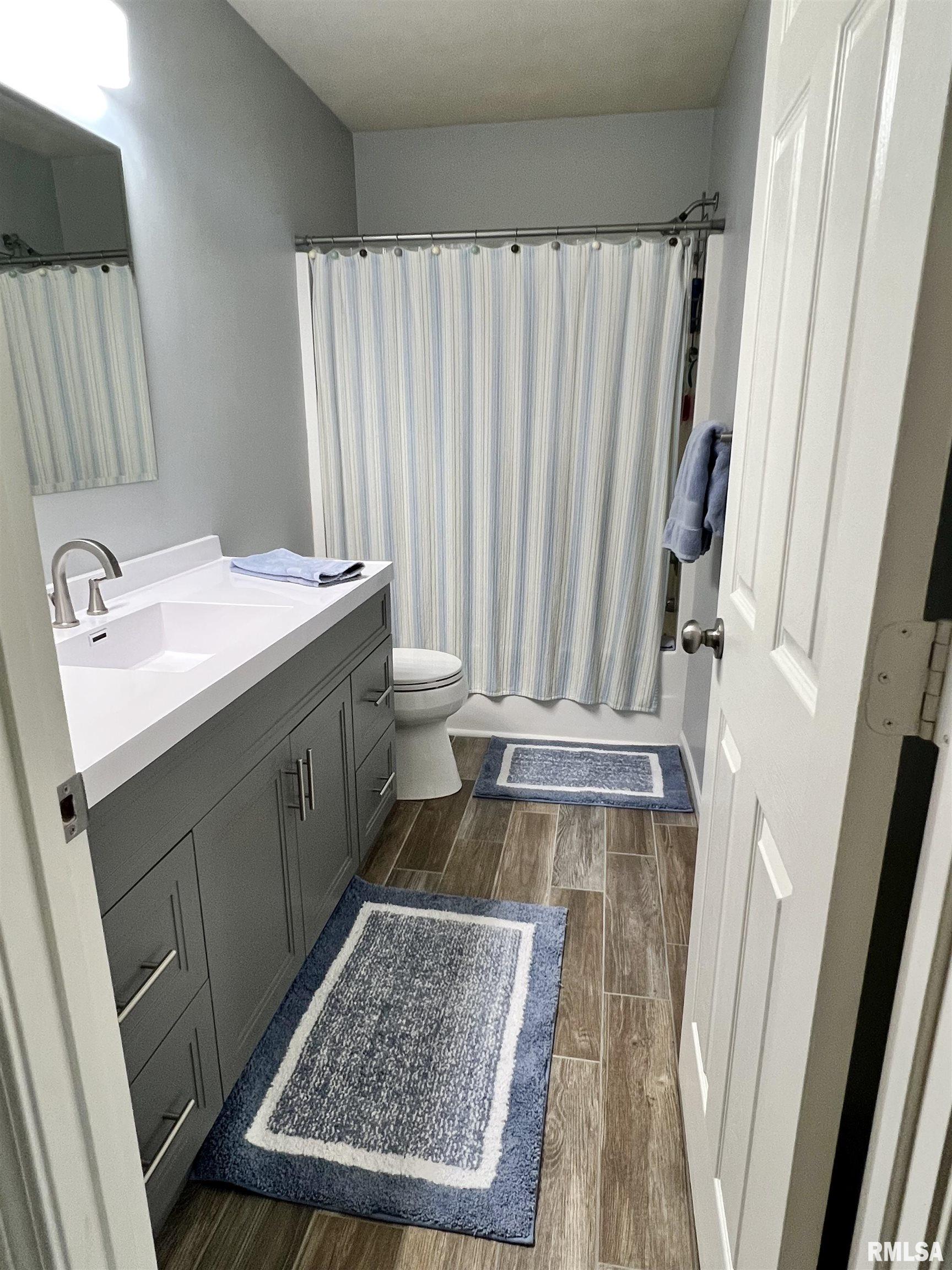3804 Carney Boulevard Springfield, IL 62712 - Photo 26 of 39 Gallery Image 26