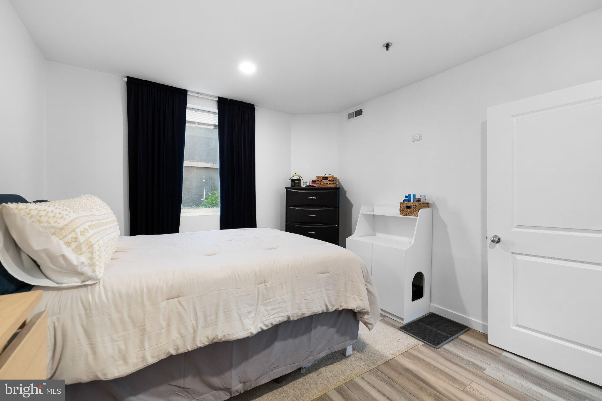 511 South Bond Street, Unit 107 Baltimore, MD 21231 - Photo 15 of 18