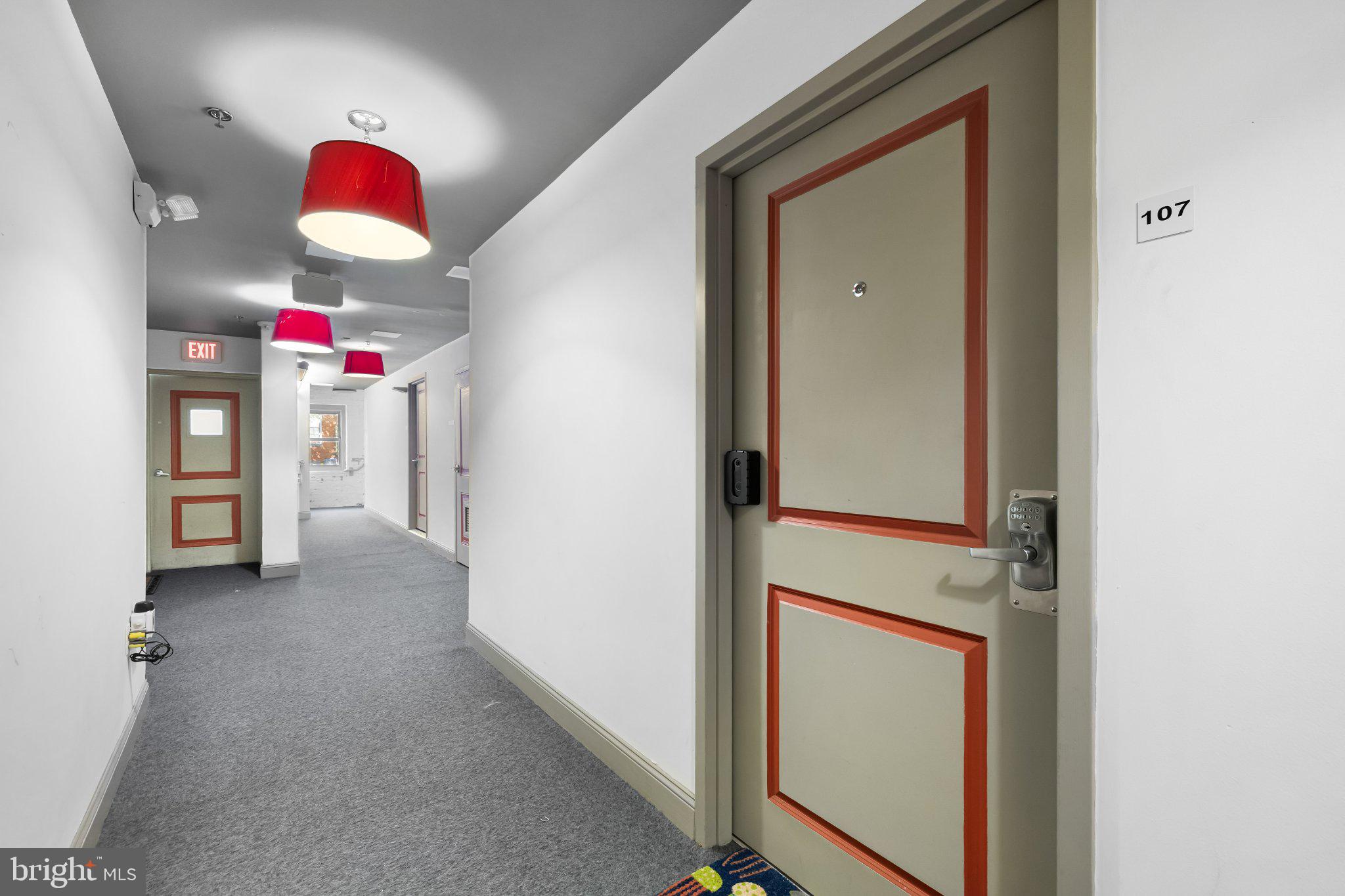 511 South Bond Street, Unit 107 Baltimore, MD 21231 - Photo 4 of 18