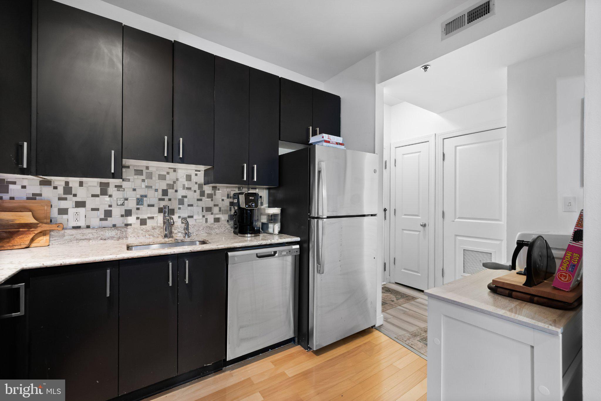 511 South Bond Street, Unit 107 Baltimore, MD 21231 - Photo 6 of 18