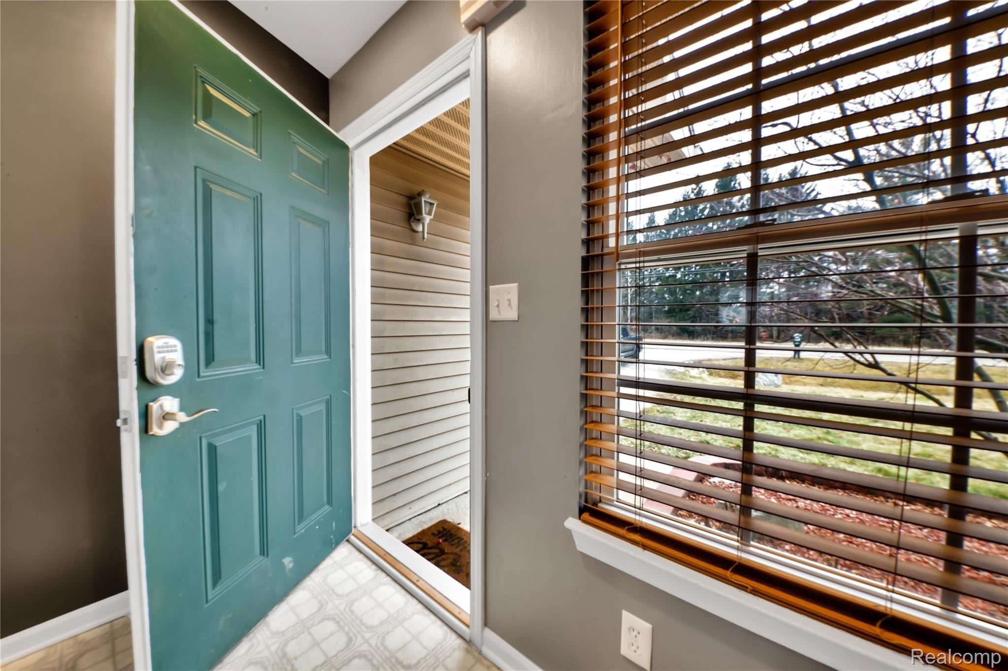 564 Range Road Marysville, MI 48040 - Photo 3 of 29 546 Range Rd - HD Drone Photography-1.jpg