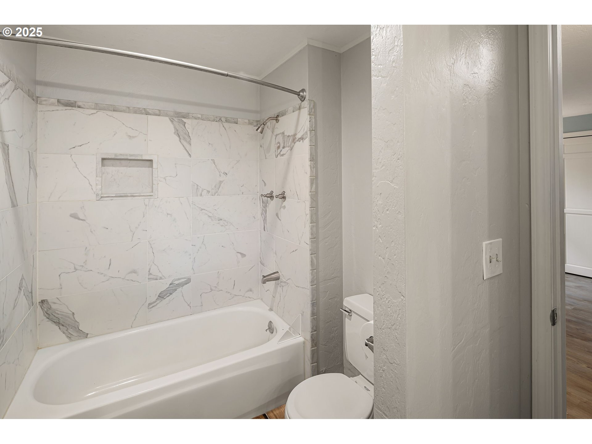 465 South 72nd Street Springfield, OR 97478 - Photo 31 of 47
