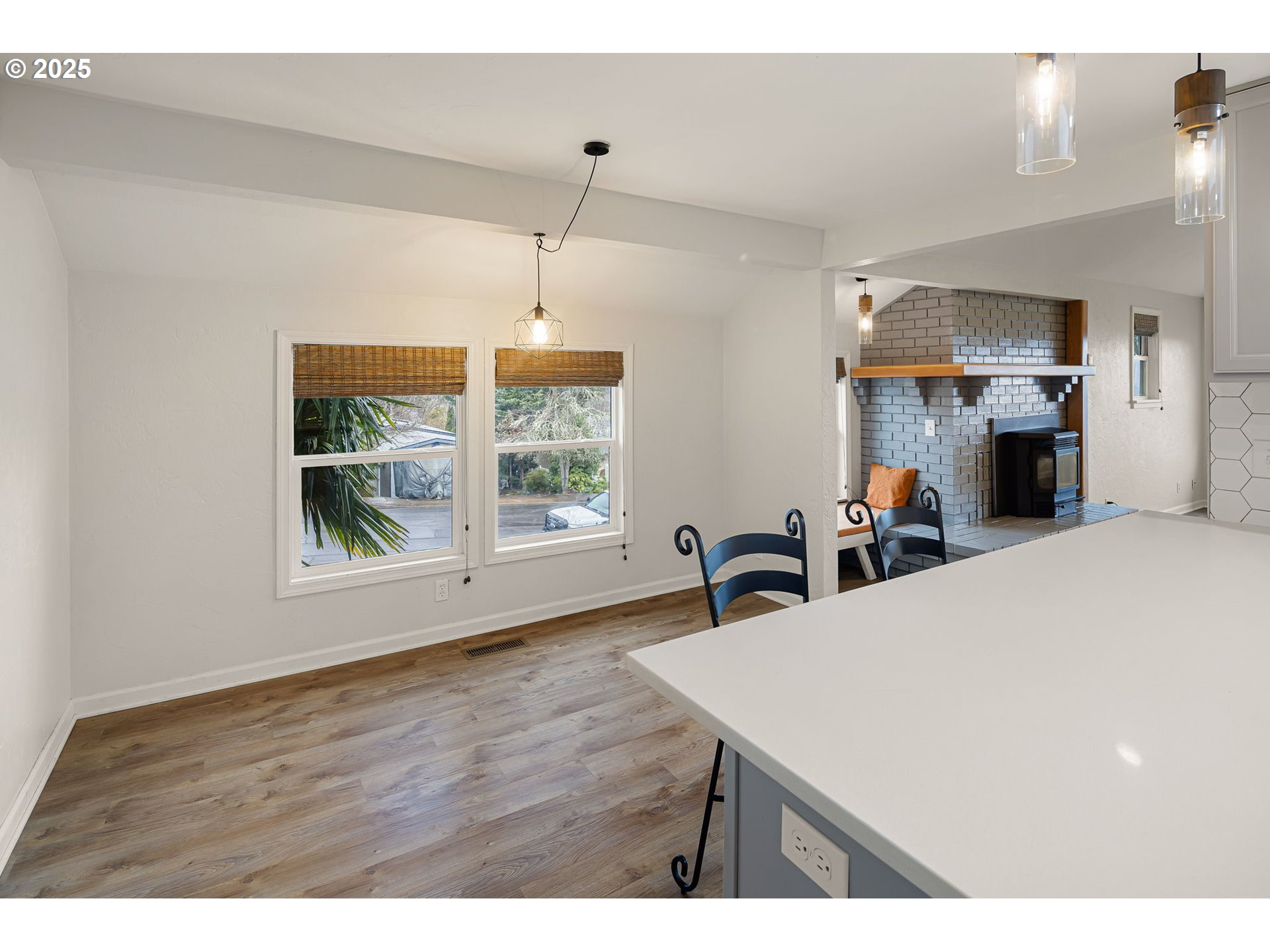 465 South 72nd Street Springfield, OR 97478 - Photo 10 of 47