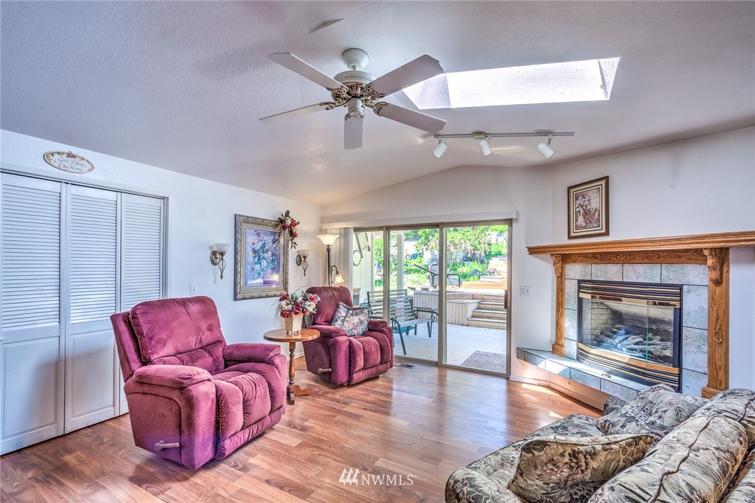 19525 Ellison Road Mount Vernon, WA 98274 - Photo 11 of 20 Gallery Image 11