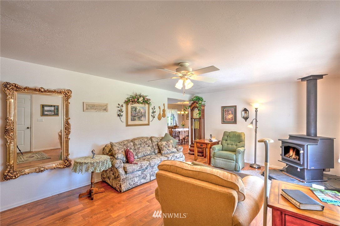 19525 Ellison Road Mount Vernon, WA 98274 - Photo 10 of 20 Gallery Image 10