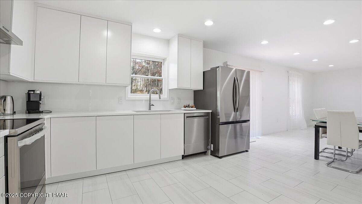 2312 Cramer Court Bushkill, PA 18324 - Photo 21 of 107 021-067_Photo Nov 07 2025, 11 33 03 AM