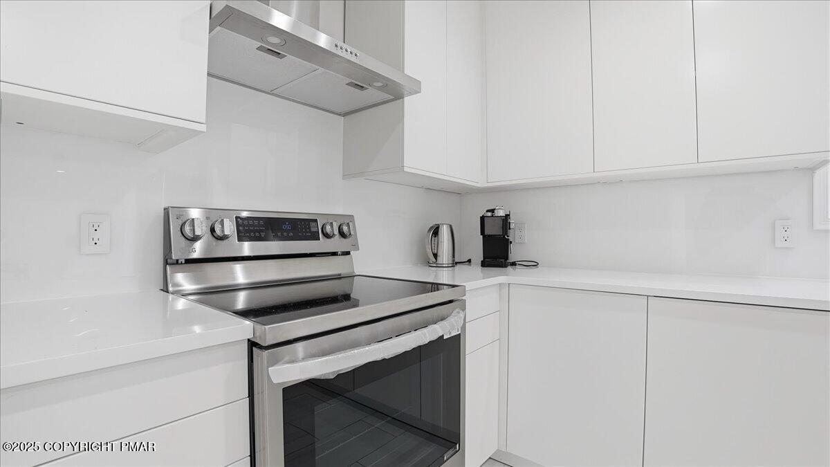 2312 Cramer Court Bushkill, PA 18324 - Photo 30 of 107 030-068_Photo Nov 07 2025, 11 33 14 AM