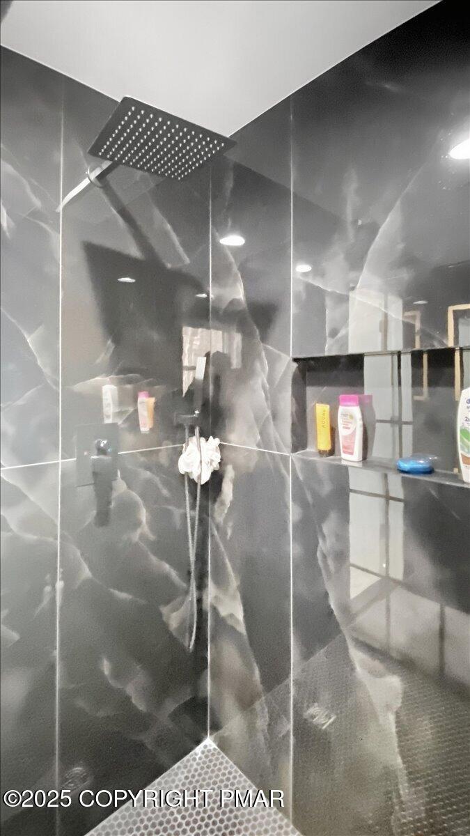 2312 Cramer Court Bushkill, PA 18324 - Photo 54 of 107 054-120_Photo Nov 07 2025, 11 00 46 AM