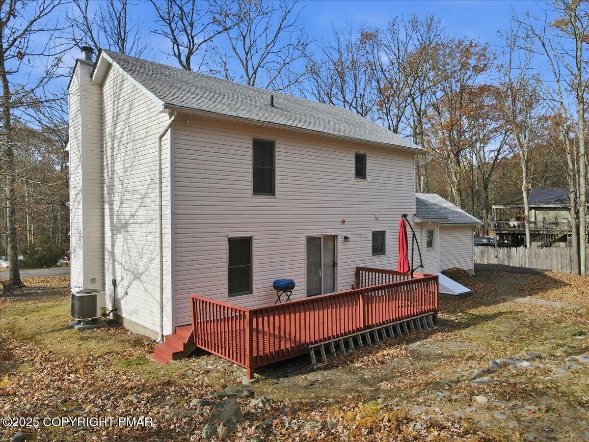2312 Cramer Court Bushkill, PA 18324 - Photo 77 of 107 077-167_Photo Nov 07 2025, 11 30 16 AM