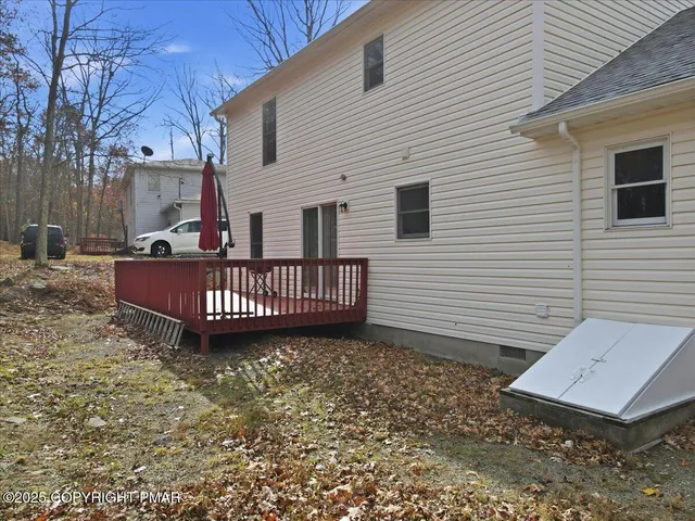 $379,000 | 2312 Cramer Court, Bushkill, PA 18324