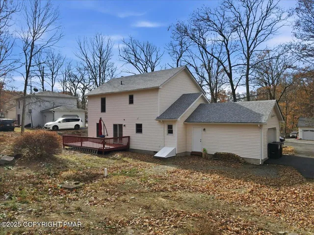 $379,000 | 2312 Cramer Court, Bushkill, PA 18324