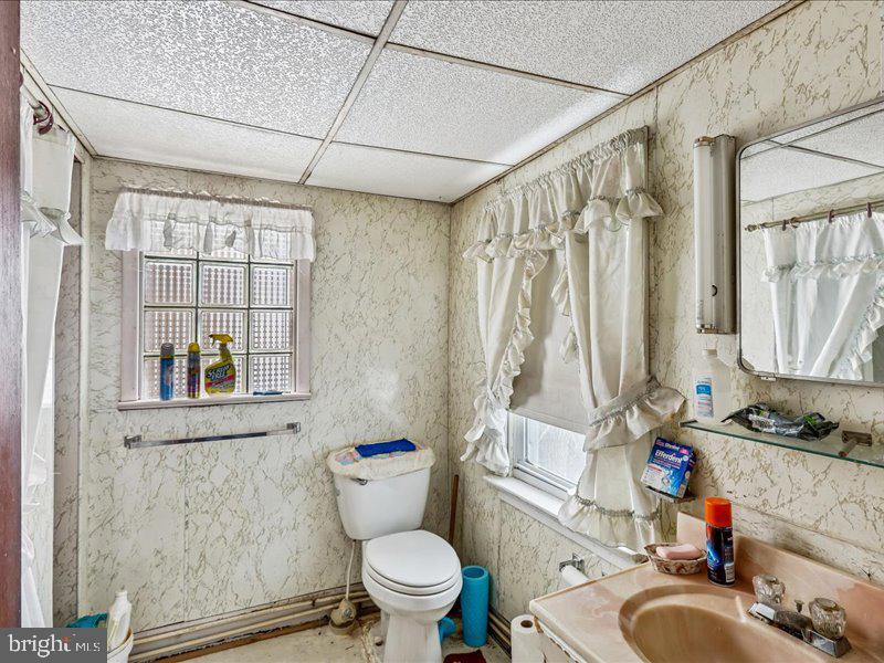 105 Houcksville Road South Hampstead, MD 21074 - Photo 24 of 31 Hall Bath