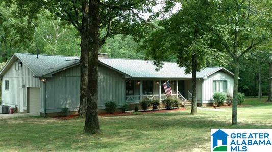 995 Gordon Street Gadsden, AL 35901 - Photo 1 of 4