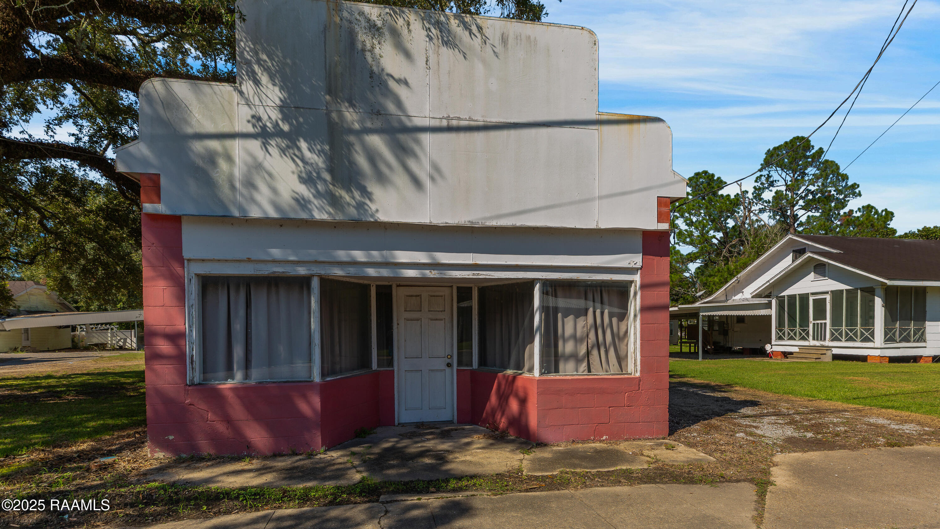 405 Main Street Baldwin, LA 70514 - Photo 23 of 26 405 Main St baldwin-24