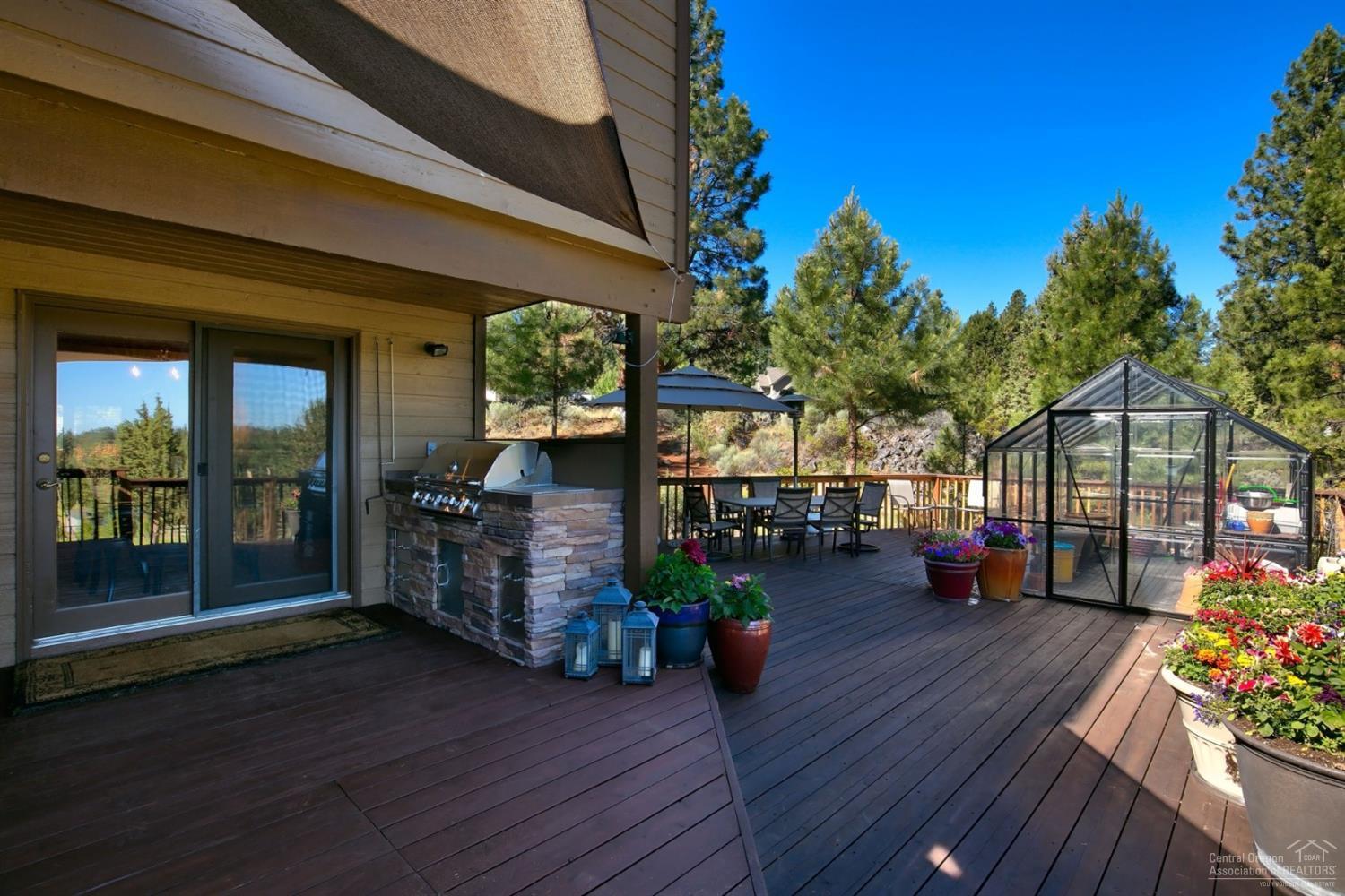 20552 Rusticate Road Bend, OR 97702 - Photo 18 of 25 Additional Photo