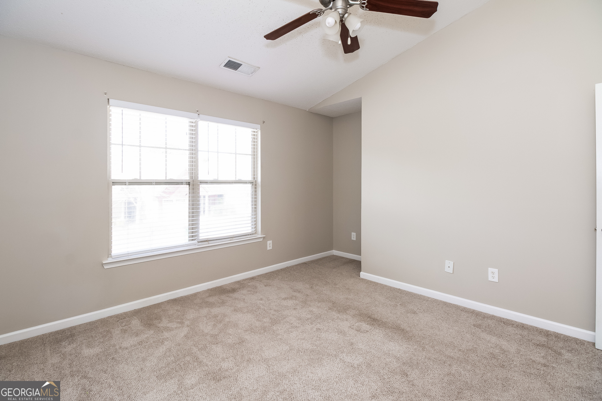 3034 Broadleaf Trail Road Fairburn, GA 30213 - Photo 10 of 17