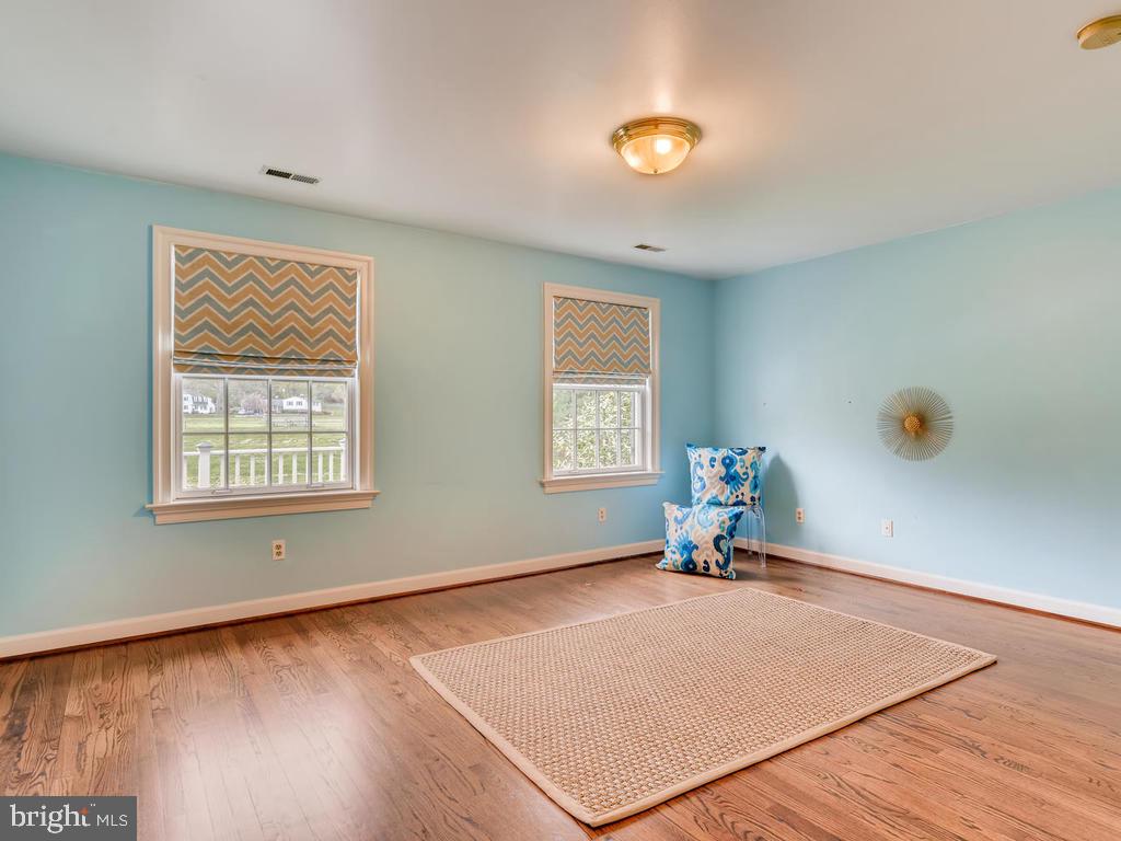 1717 Thornton Ridge Road Towson, MD 21204 - Photo 26 of 49 Bedroom 3