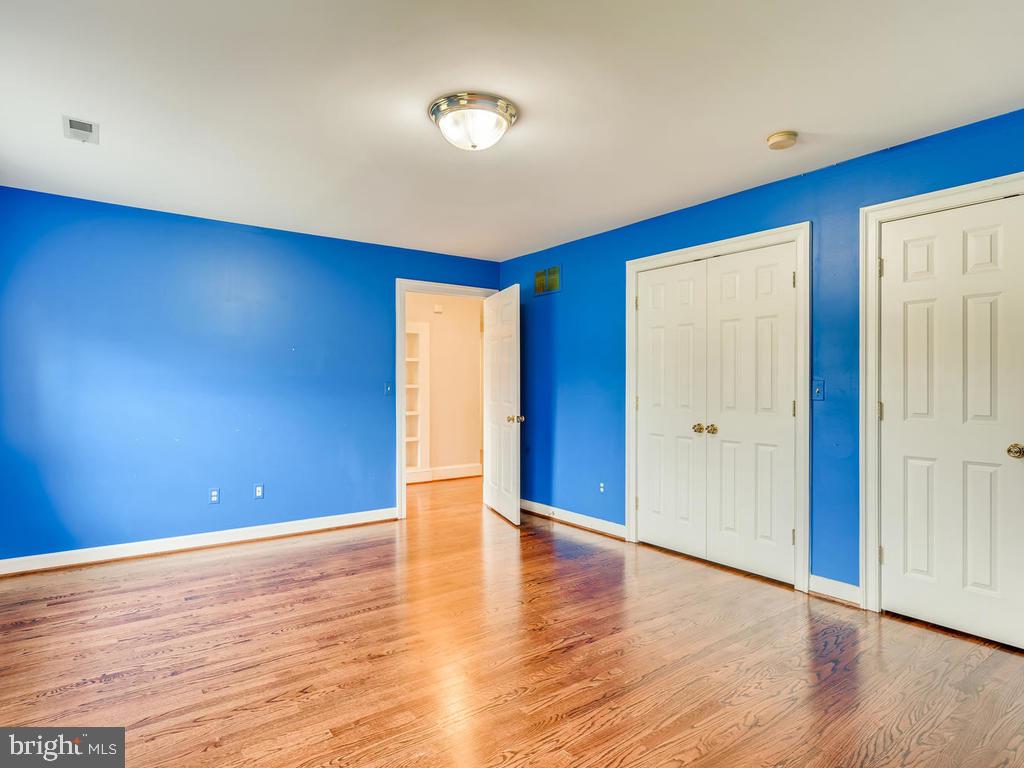 1717 Thornton Ridge Road Towson, MD 21204 - Photo 29 of 49 Bedroom 4