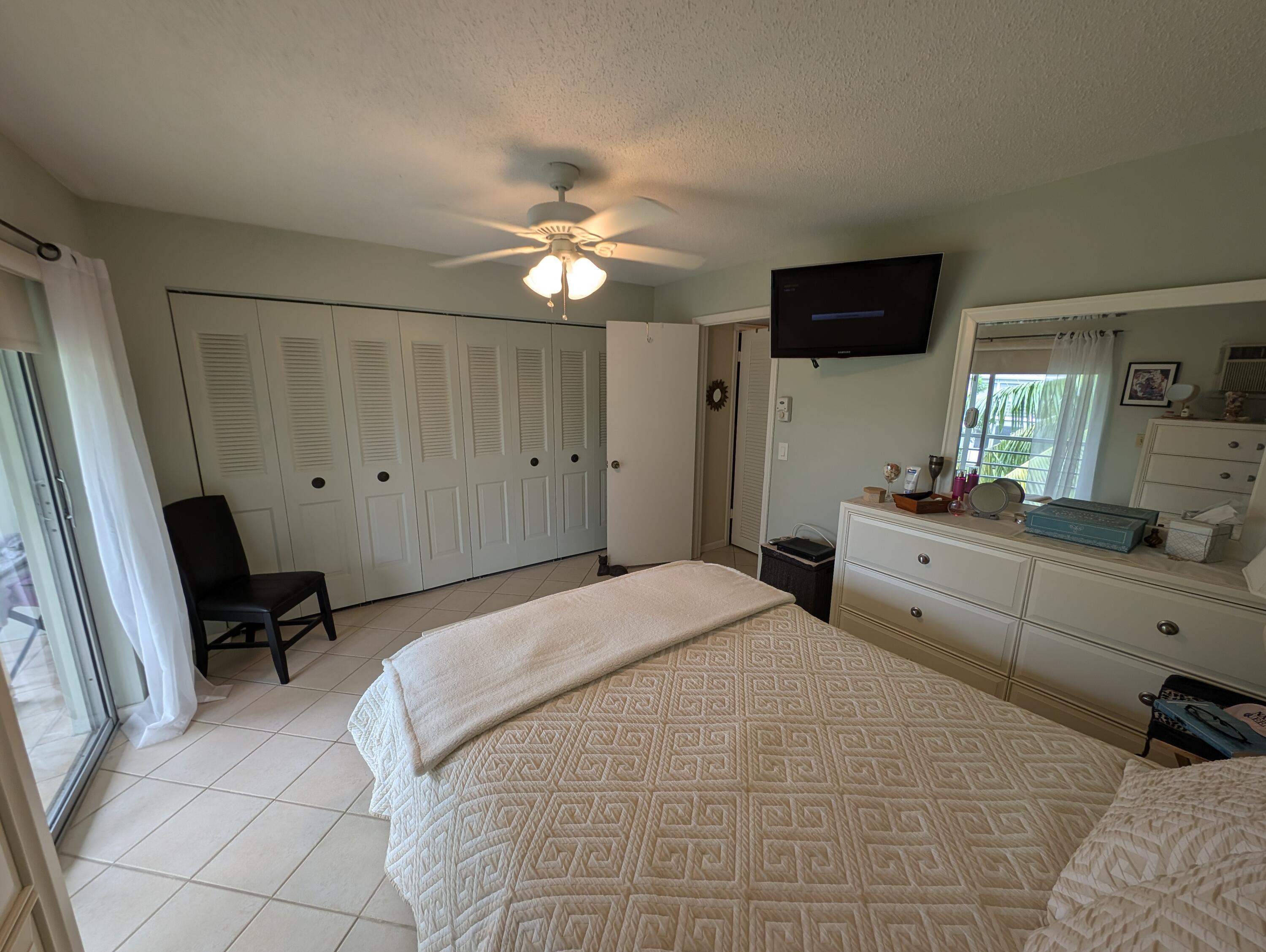 436 Markham R, Unit 436 Deerfield Beach, FL 33442 - Photo 11 of 17 PXL_20241017_180958730