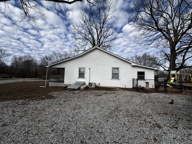 $175,000 | 8070 County Road 94, Killen, AL 35645