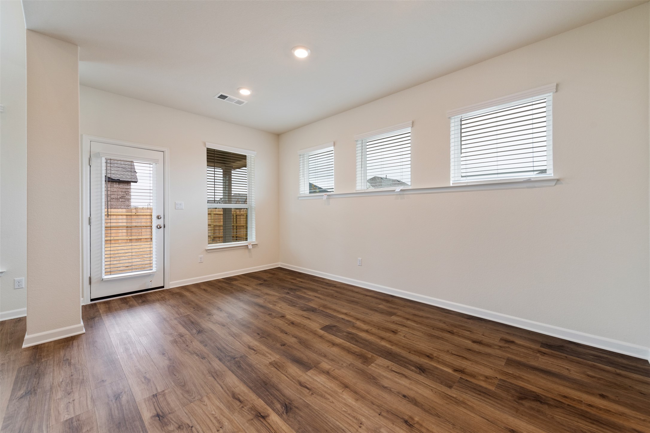 801 Simmental Loop Hutto, TX 78634 - Photo 19 of 38