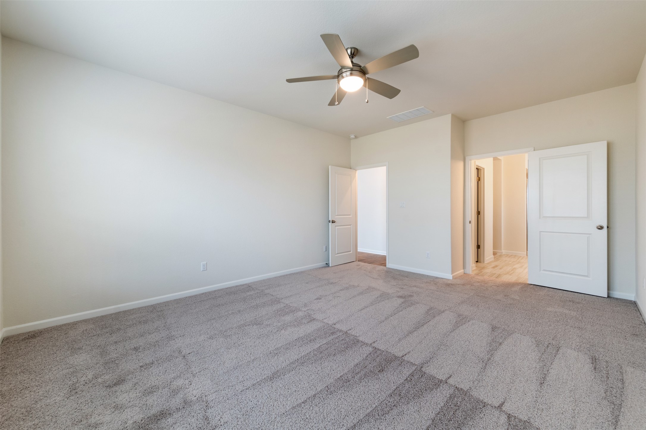 801 Simmental Loop Hutto, TX 78634 - Photo 22 of 38