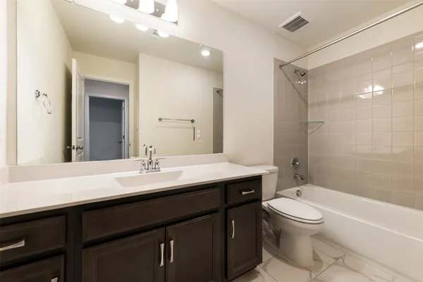 $2,700 | 801 Simmental Loop, Hutto, TX 78634