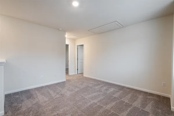 $2,700 | 801 Simmental Loop, Hutto, TX 78634