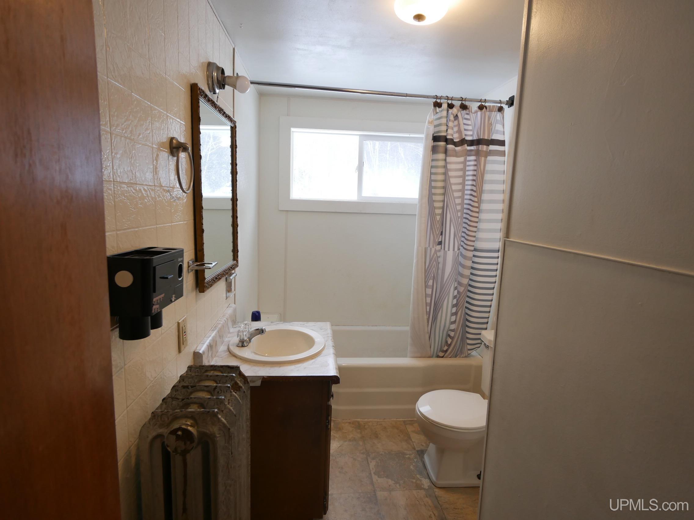 21322 Royce Road Hancock, MI 49930 - Photo 14 of 36 Gallery Image 14