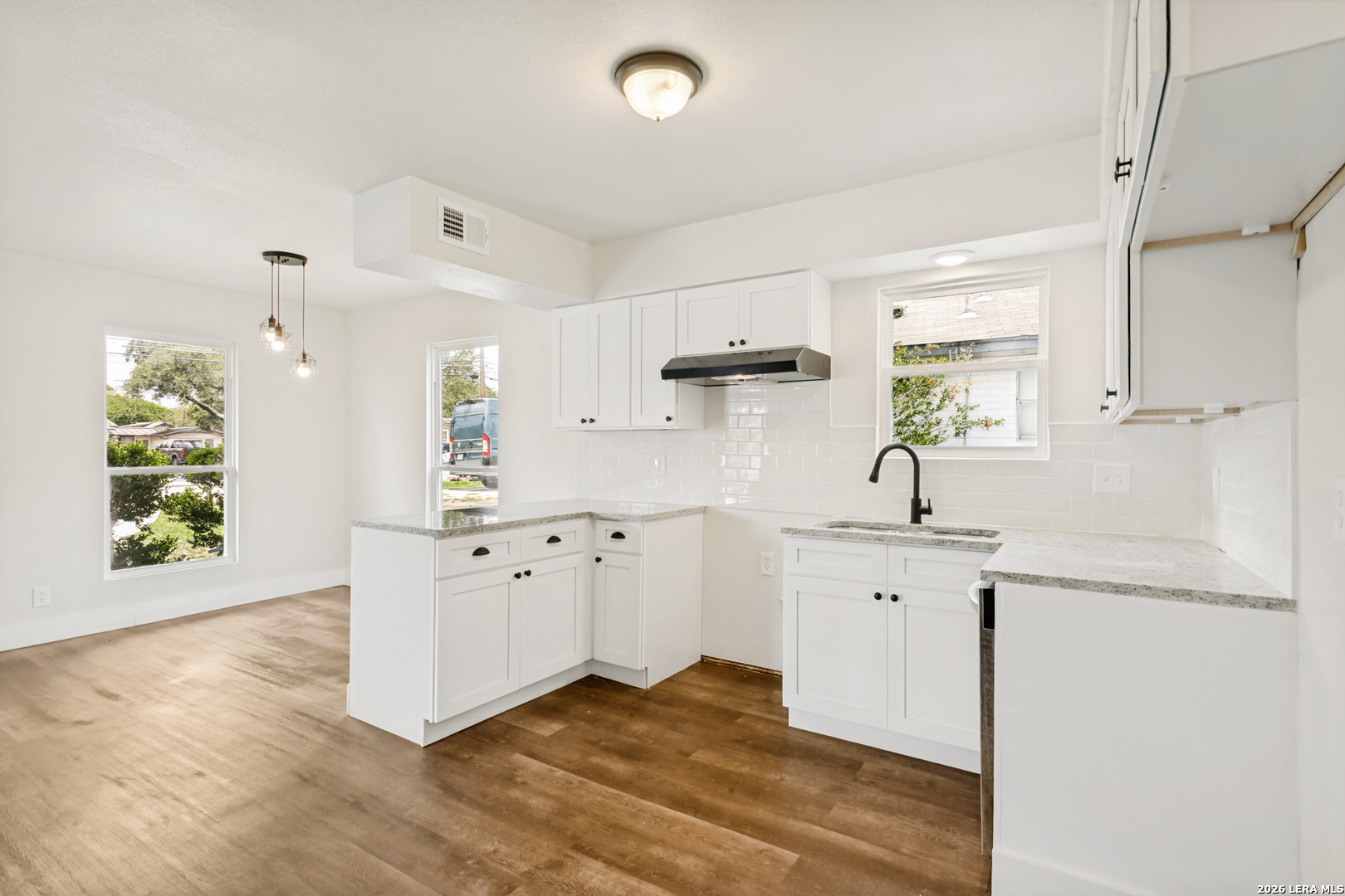 2712 Nacogdoches Road San Antonio, TX 78217 - Photo 20 of 25