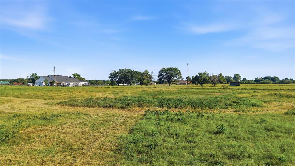 1614 West Line Road Whitesboro, TX 76273 - Photo 20 of 34 Gallery Image 20