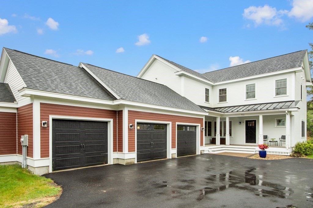 711 Lowell Road, Unit 711 Concord, MA 01742 - Photo 1 of 33 Gallery Image 1
