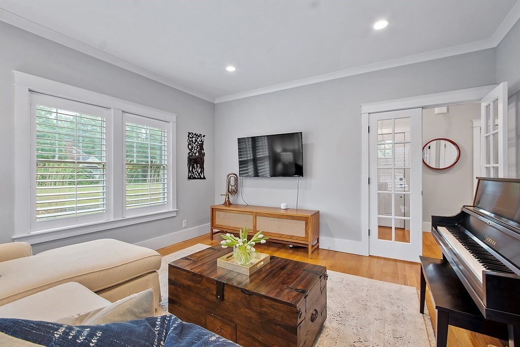 711 Lowell Road, Unit 711 Concord, MA 01742 - Photo 12 of 33 Gallery Image 12