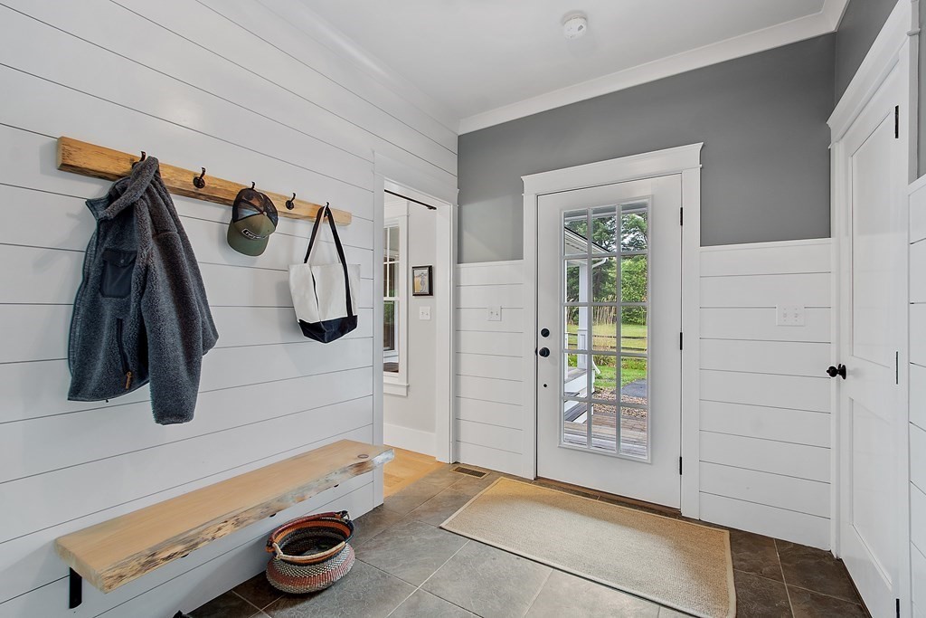 711 Lowell Road, Unit 711 Concord, MA 01742 - Photo 14 of 33 Gallery Image 14