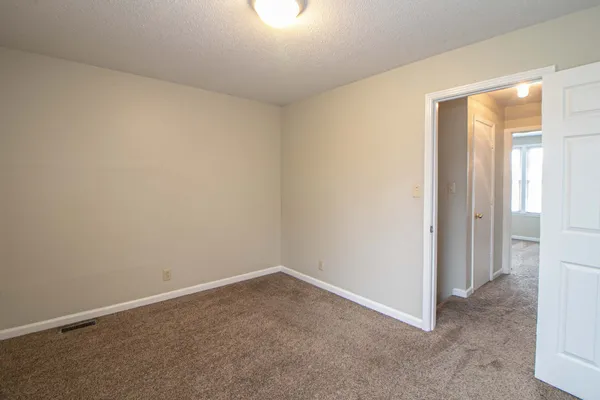 $830 | 812 Golf View Place, Unit C, Clarksville, TN 37043