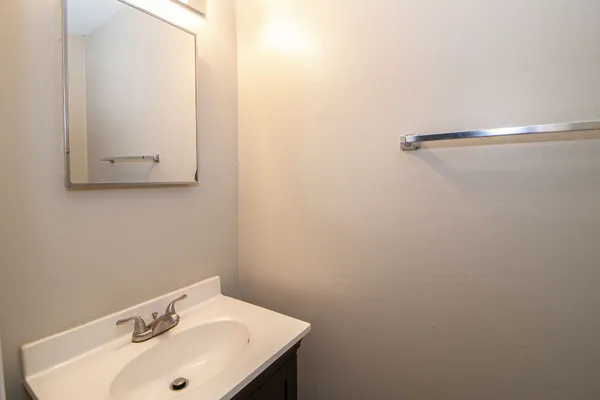 $830 | 812 Golf View Place, Unit C, Clarksville, TN 37043