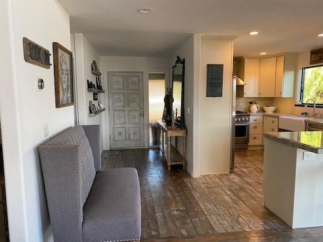 14048 Reservation Road Salinas, CA 93908 - Photo 6 of 38 Gallery Image 6