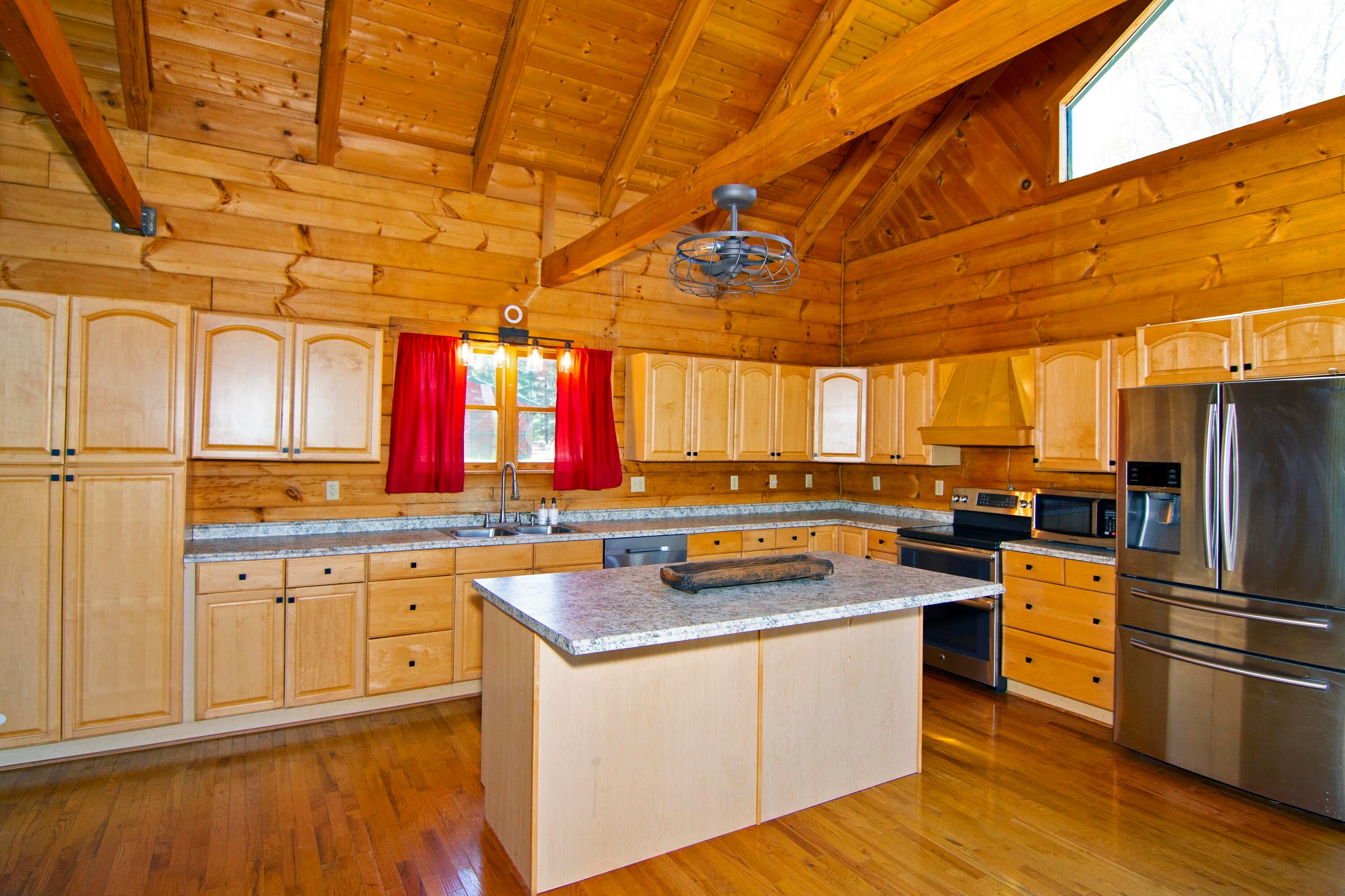 1571 Green Valley Road Peterstown, WV 24963 - Photo 30 of 112 Gallery Image 30