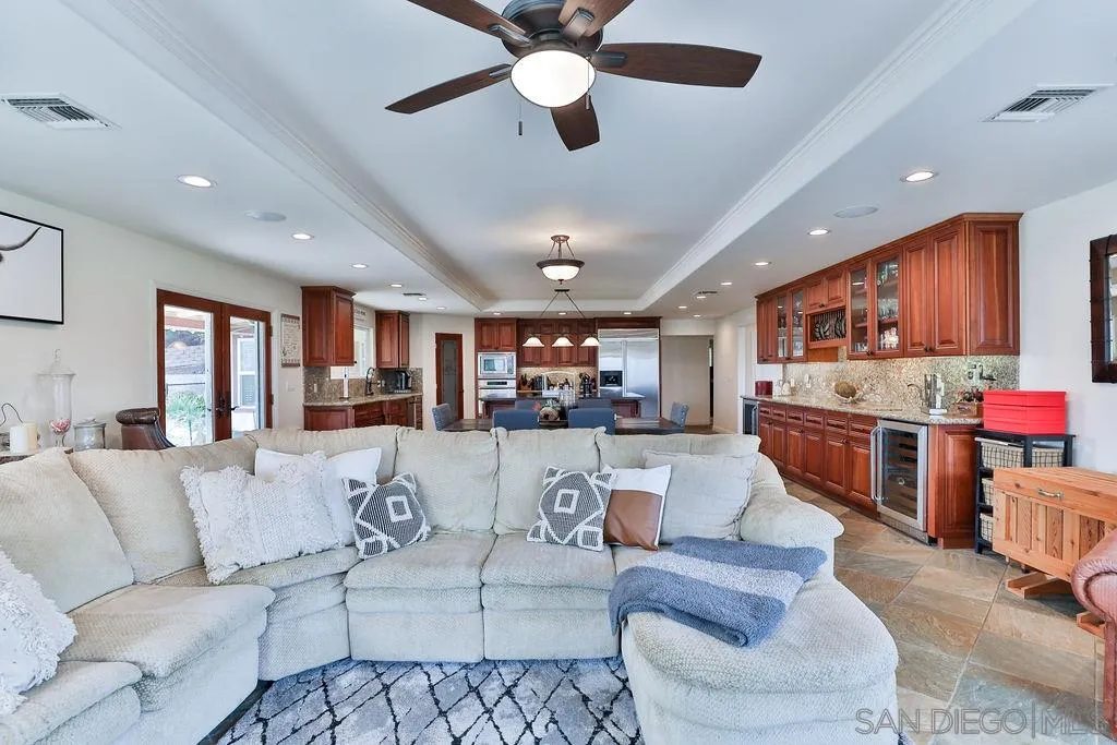 11836 Rocoso Road Lakeside, CA 92040 - Photo 9 of 65