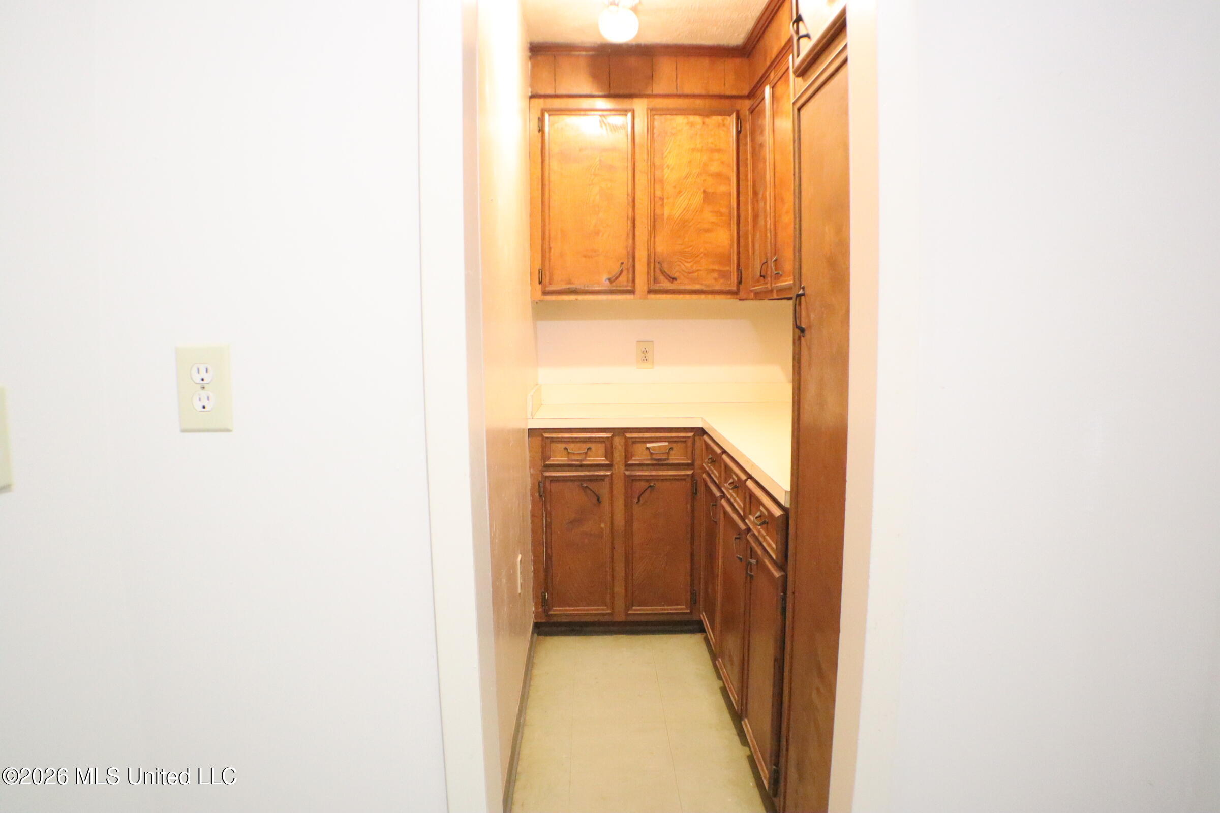 219 Bass Road Florence, MS 39073 - Photo 8 of 75 IMG_3761