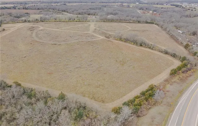 $339,900 | 0 East 1st Road, Lecompton, KS 66050