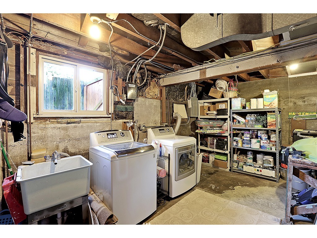 1242 Northeast 94th Street Seattle, WA 98115 - Photo 21 of 21