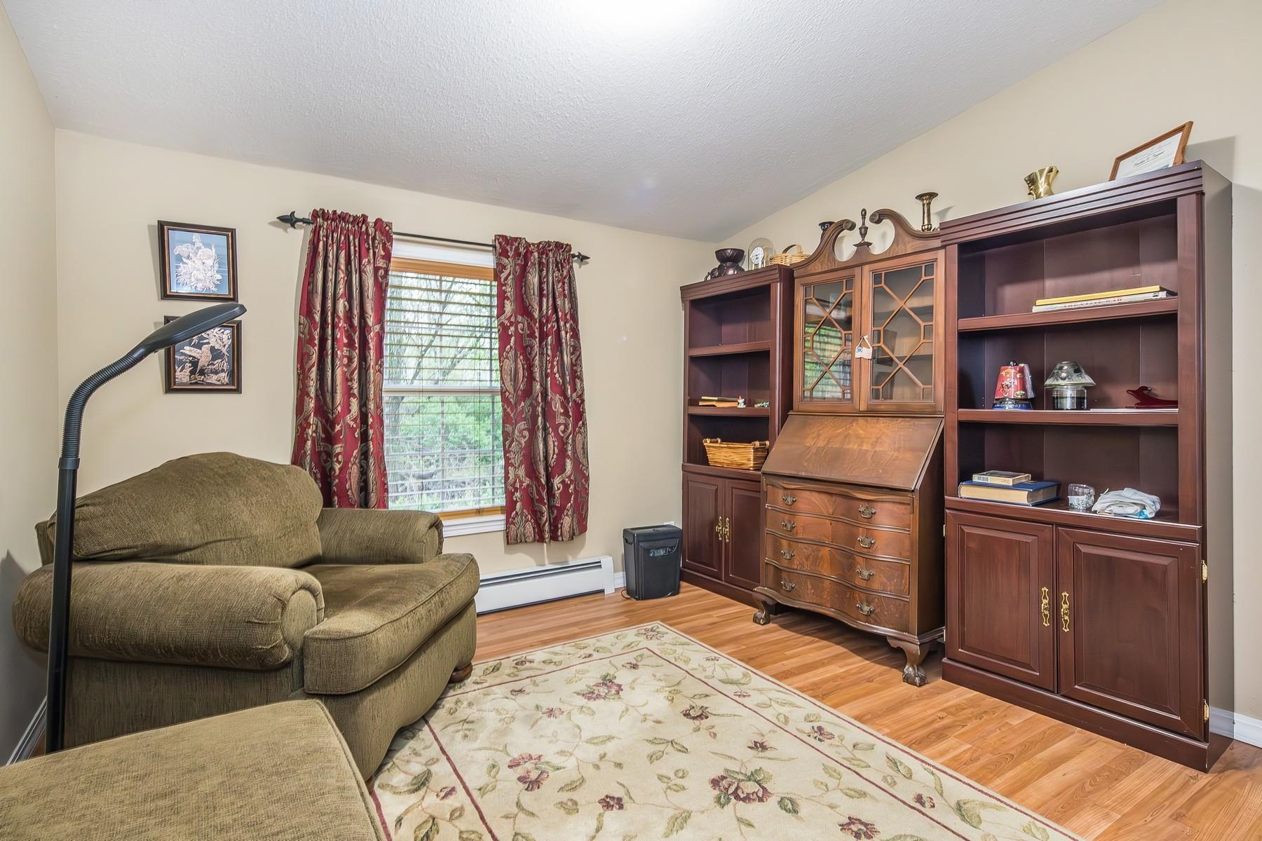 69 Julie Lane, Unit 5 Castleton, VT 05735 - Photo 21 of 38