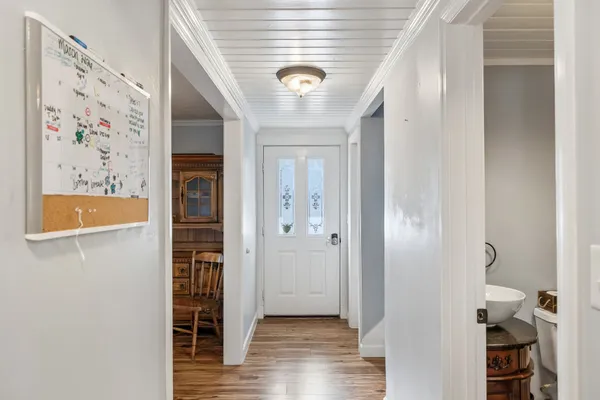 $899,900 | 635 Cane Creek Road, Hohenwald, TN 38462