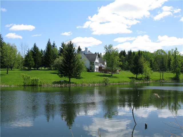 6126 Rossier Road Canandaigua Town, NY 14424 - Photo 12 of 13 Exterior Back