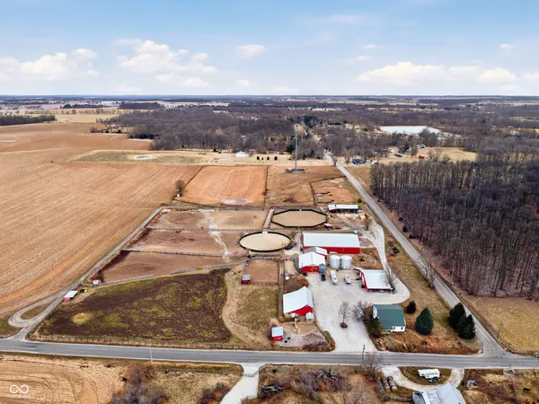 $875,000 | 5284 West County Road 200 South, Danville, IN 46122