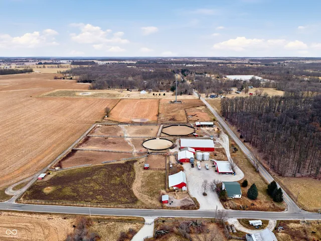 $875,000 | 5284 West County Road 200 South, Danville, IN 46122