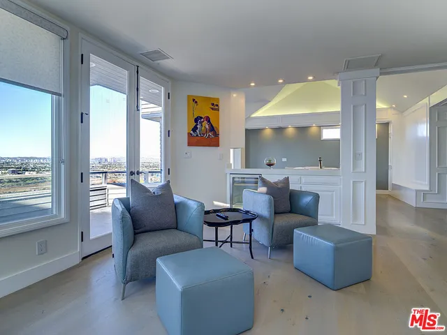 $22,000 | 7800 Veragua Drive, Unit 1, Playa del Rey, CA 90293