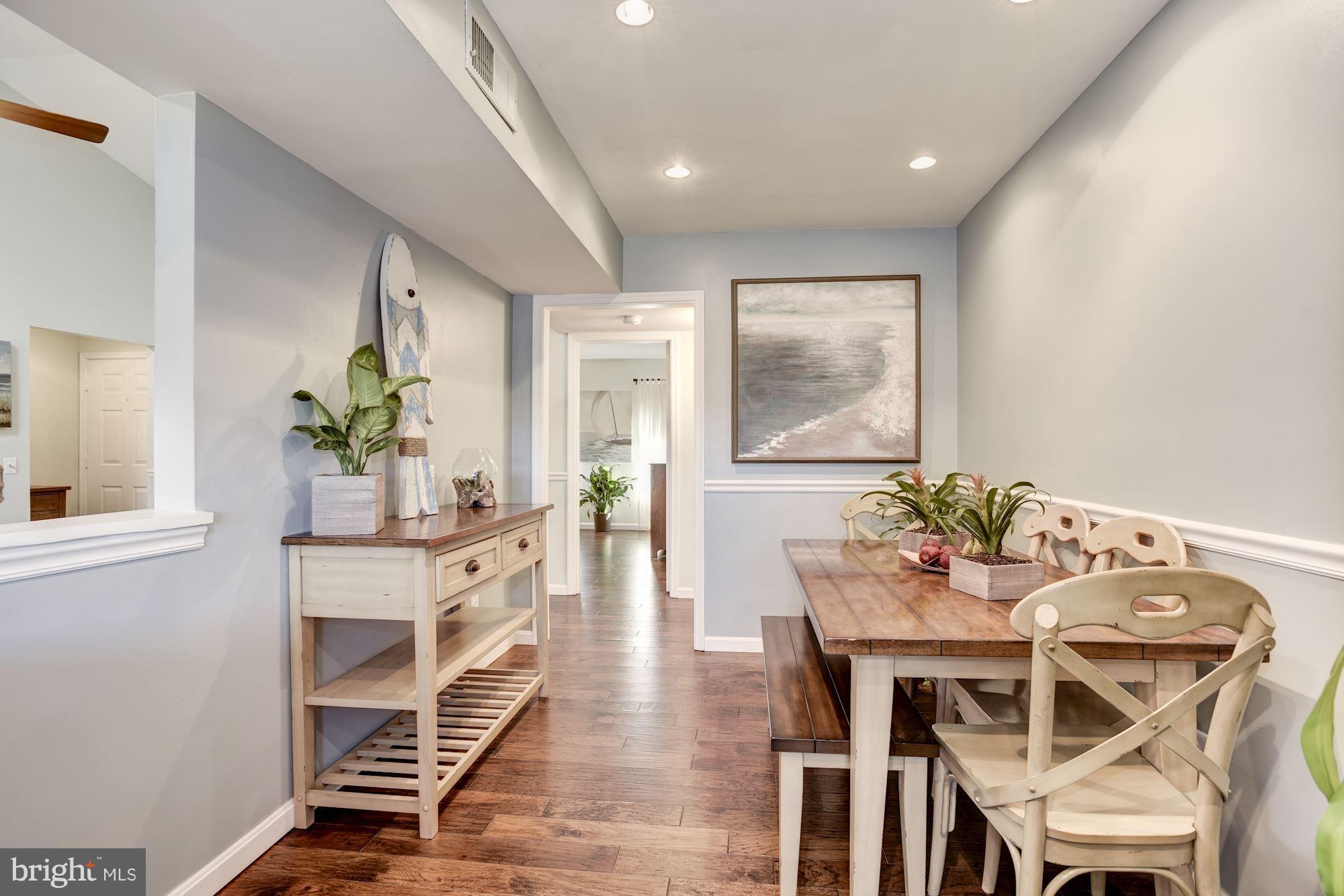 124 Fort Evans Road Southeast, Unit E Leesburg, VA 20175 - Photo 11 of 29 Breakfast Area